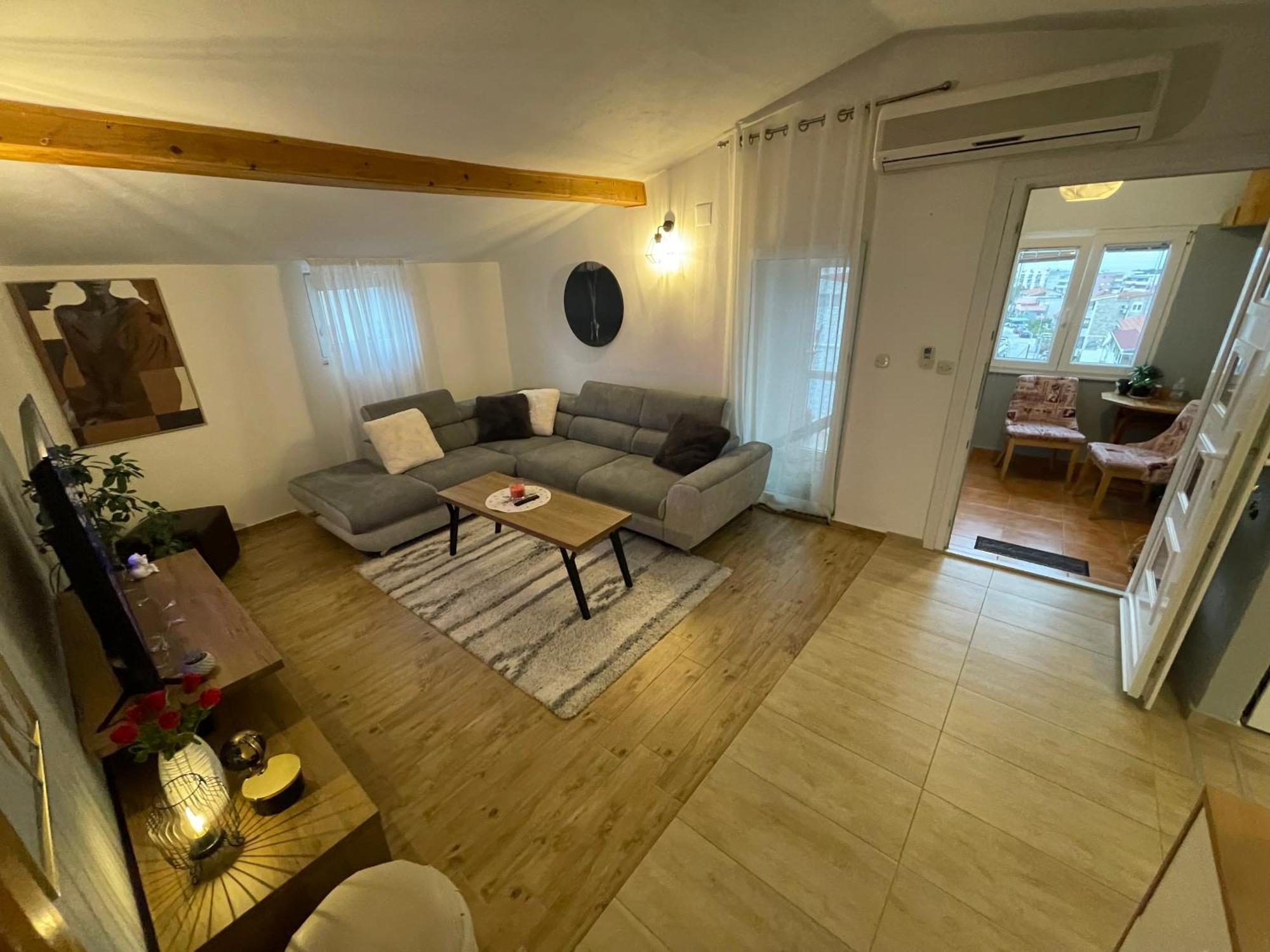 Apartment Sunset Split Bagian luar foto