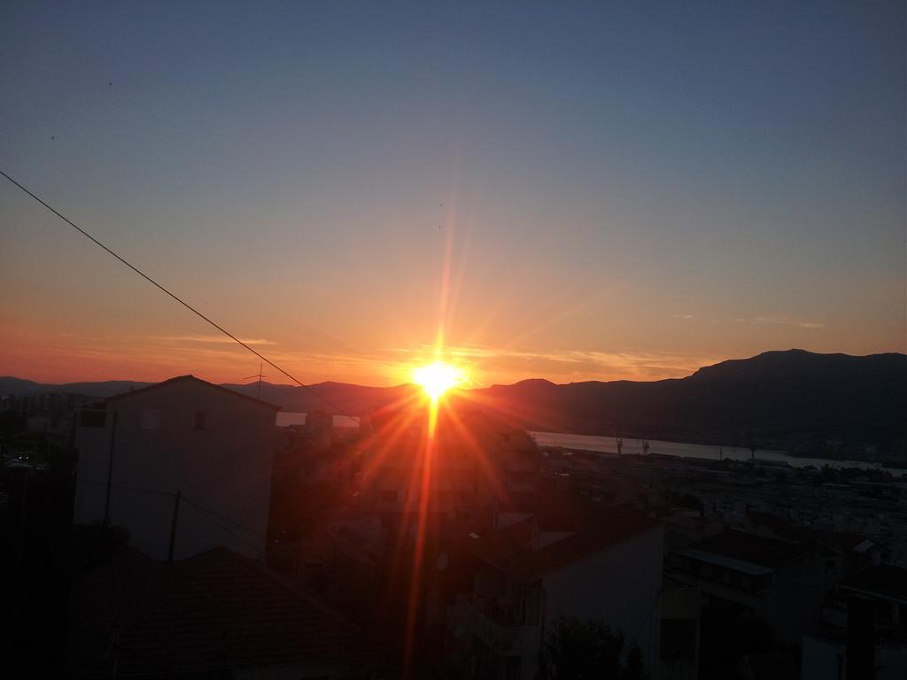 Apartment Sunset Split Ruang foto